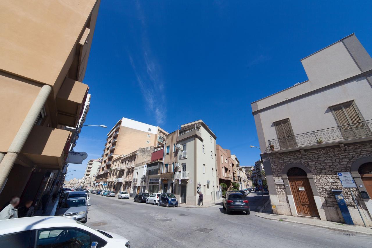 Appartamenti Duec Uno Trapani Exterior photo